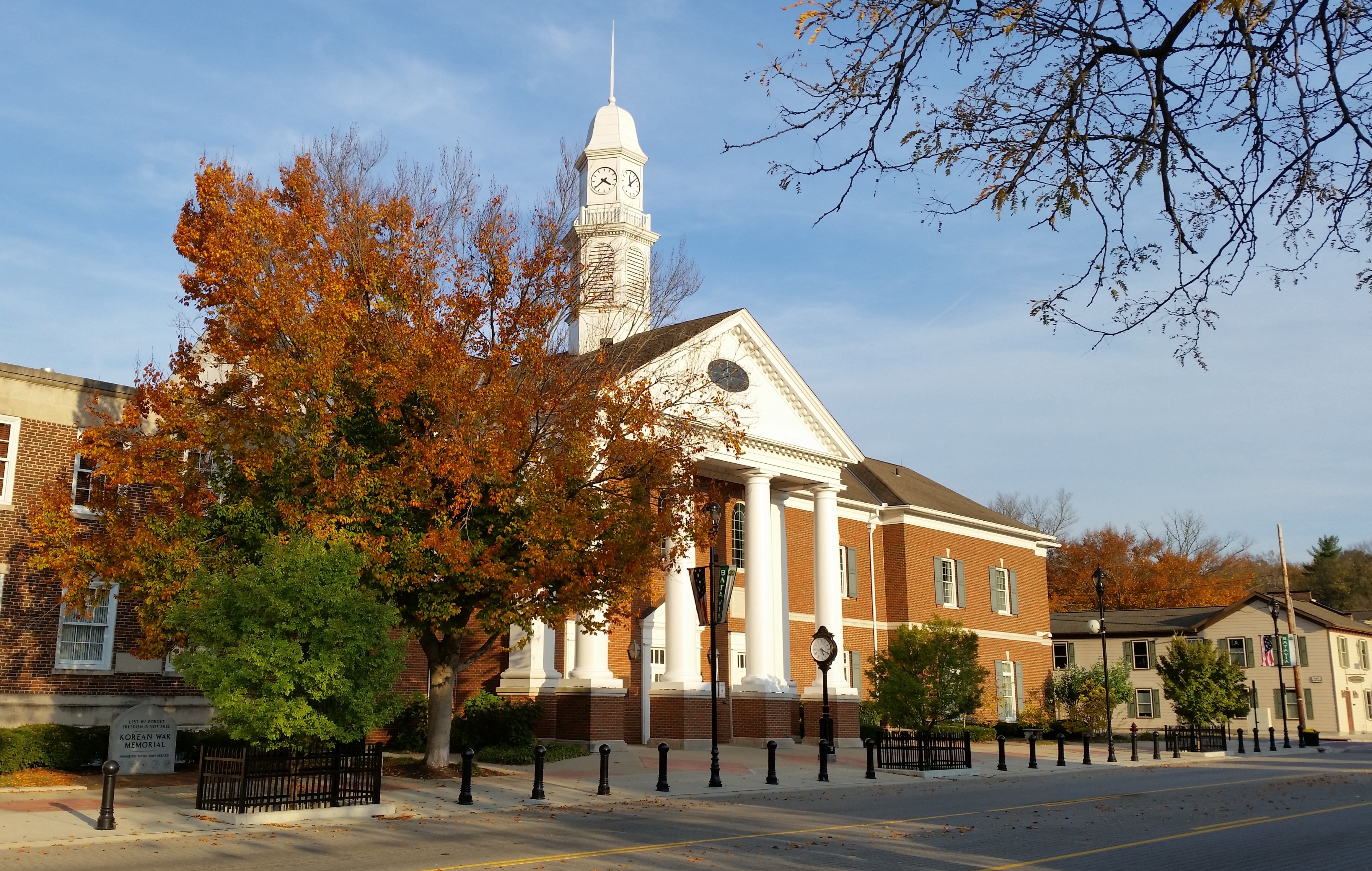 Courthouse in the fall